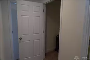 10312 Tice St, Dayton, OH 45458 - Photo 37