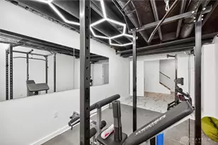 5667 Woodcreek Dr, Middletown, OH 45042 - Photo 43