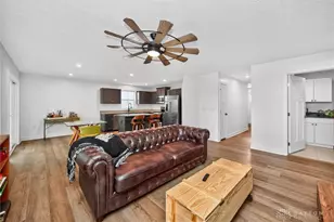 5667 Woodcreek Dr, Middletown, OH 45042 - Photo 11