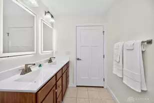 5667 Woodcreek Dr, Middletown, OH 45042 - Photo 29