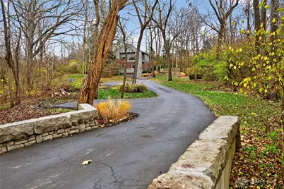 7060 Peters Pike, Dayton, OH 45414 - Photo 3