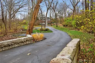 7060 Peters Pike, Dayton, OH 45414 - Photo 3