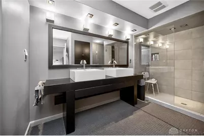 7060 Peters Pike, Dayton, OH 45414 - Photo 35