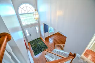 1642 Lago Mar, Washington Twp, OH 45458 - Photo 9