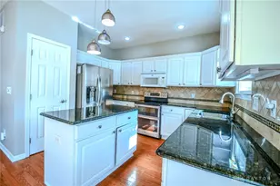 1642 Lago Mar, Washington Twp, OH 45458 - Photo 19