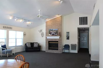 4051 Twin Lakes Circle, Englewood, OH 45315 - Photo 43