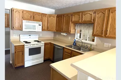 4051 Twin Lakes Circle, Englewood, OH 45315 - Photo 17