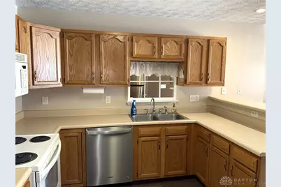 4051 Twin Lakes Circle, Englewood, OH 45315 - Photo 21