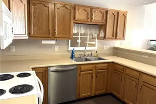 4051 Twin Lakes Cir, Englewood, OH 45315 - Photo 19