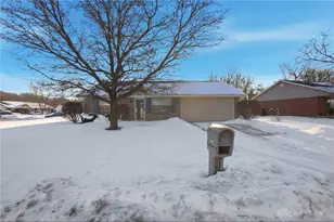 5564 Ridgewood Rd, Springfield, OH 45503 - Photo 3