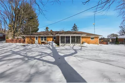 1040 Grove Hill Drive, Beavercreek, OH 45434 - Photo 29