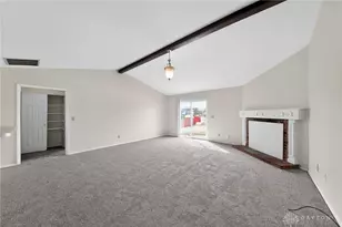 6800 Deer Bluff Dr, Dayton, OH 45424 - Photo 7