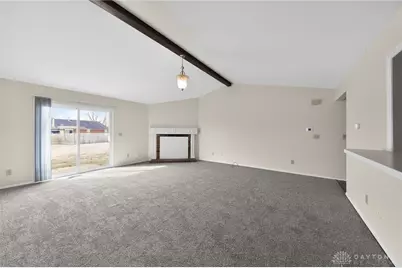 6800 Deer Bluff Drive, Dayton, OH 45424 - Photo 11