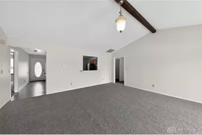 6800 Deer Bluff Drive, Dayton, OH 45424 - Photo 9