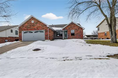 6800 Deer Bluff Drive, Dayton, OH 45424 - Photo 3