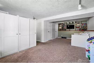 2211 Manton Drive, Miamisburg, OH 45342 - Photo 37