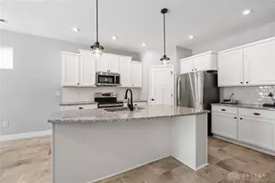 5100 Renaissance Park Dr, Franklin, OH 45005 - Photo 9