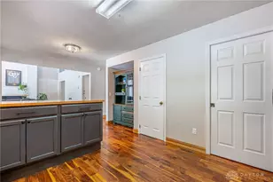 2333 Wrencroft Cir, Miami Township, OH 45459 - Photo 13