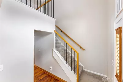 2333 Wrencroft Circle, Miami Township, OH 45459 - Photo 3