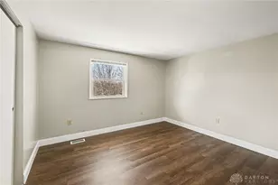 239-241 Euclid Ave, Fairborn, OH 45324 - Photo 9