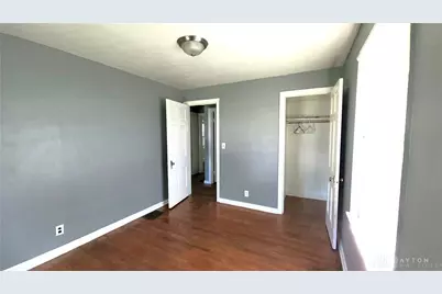 4428 Greenwich Village Avenue, Dayton, OH 45406 - Photo 9