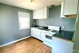 4428 Greenwich Village Ave, Dayton, OH 45406 - Photo 5