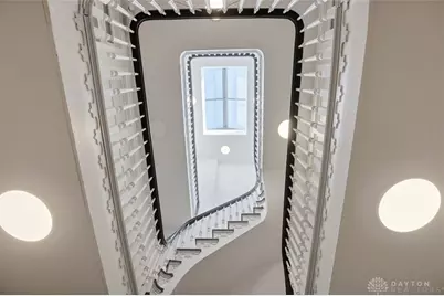 33 E Court Street, Cincinnati, OH 45202 - Photo 11