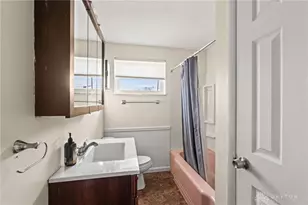 5623 Kay Dr, Miami Township, OH 45150 - Photo 17