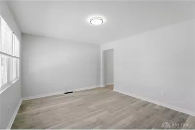 1876 Roosevelt Avenue, Springfield Township, OH 45240 - Photo 7