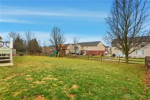 175 Farmridge Rd, Springboro, OH 45066 - Photo 83