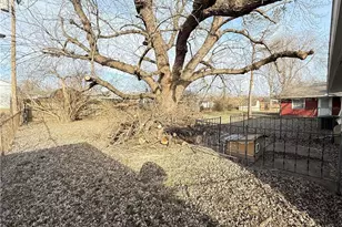 500 W Market St, Springboro, OH 45066 - Photo 3