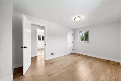 8160 Hopewell Road, Sycamore Township, OH 45242 - Photo 13