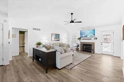 1065 Dunstan Court, Morrow, OH 45152 - Photo 7