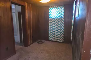 637 E Main St, Xenia, OH 45385 - Photo 5