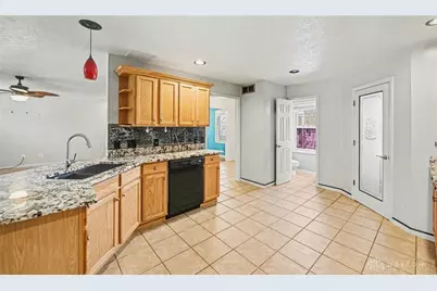 220 Auburn Meadows Court, Carlisle, OH 45005 - Photo 9