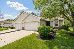 4117 Vitek Dr, Dayton, OH 45424 - Photo 1