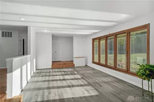 2215 S Linda Dr, Bellbrook, OH 45305 - Photo 3