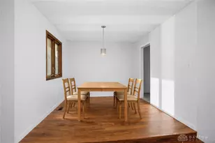 2215 S Linda Dr, Bellbrook, OH 45305 - Photo 9