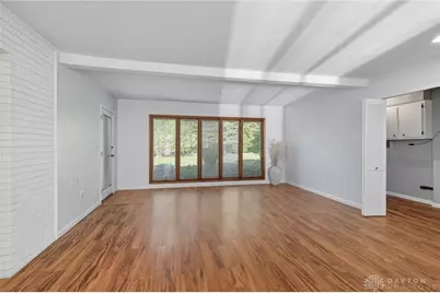 2215 S Linda Drive, Bellbrook, OH 45305 - Photo 5