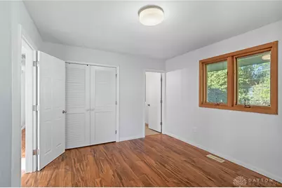 2215 S Linda Drive, Bellbrook, OH 45305 - Photo 17