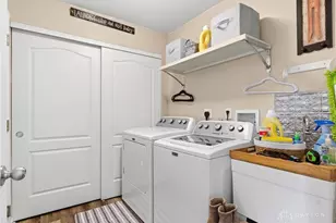 1413 Runnymeade Way, Beavercreek Twp, OH 45385 - Photo 27