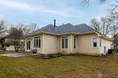 2385 Worthington Drive, Troy, OH 45373 - Photo 7