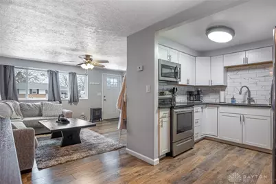 6654 Harshmanville Road, Huber Heights, OH 45424 - Photo 5