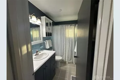 405 E Main Street, Tipp City, OH 45371 - Photo 9