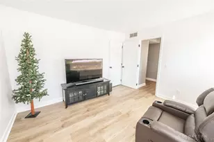 7531 Turtleback Dr, Dayton, OH 45414 - Photo 13