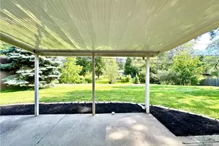 2312 E Whipp Rd, Dayton, OH 45440 - Photo 43