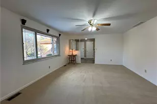 2312 E Whipp Rd, Dayton, OH 45440 - Photo 9