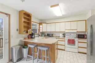 4460 Mohave Dr, Dayton, OH 45431 - Photo 9