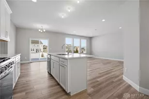 434 Hines Cir, Dayton, OH 45458 - Photo 23