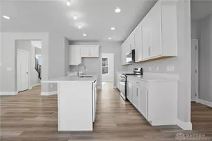 434 Hines Cir, Dayton, OH 45458 - Photo 17